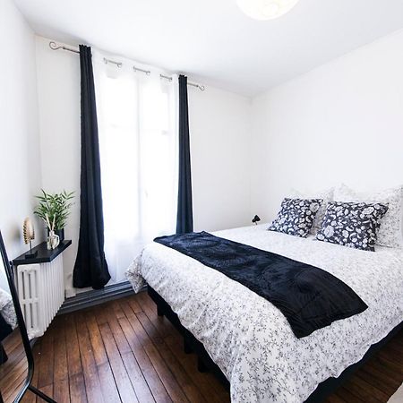Appartement Avec Balcon A 250 M De La Gare, Hyper Centre Tours Exterior foto